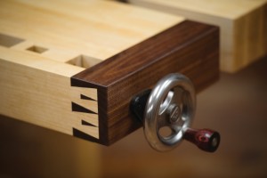 houndstooth dovetail and tailvise